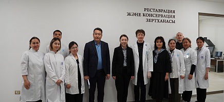 Президент Архивінде құжаттарды қалпына келтіру бойынша шеберлік сабағы өтті фото галереи 6